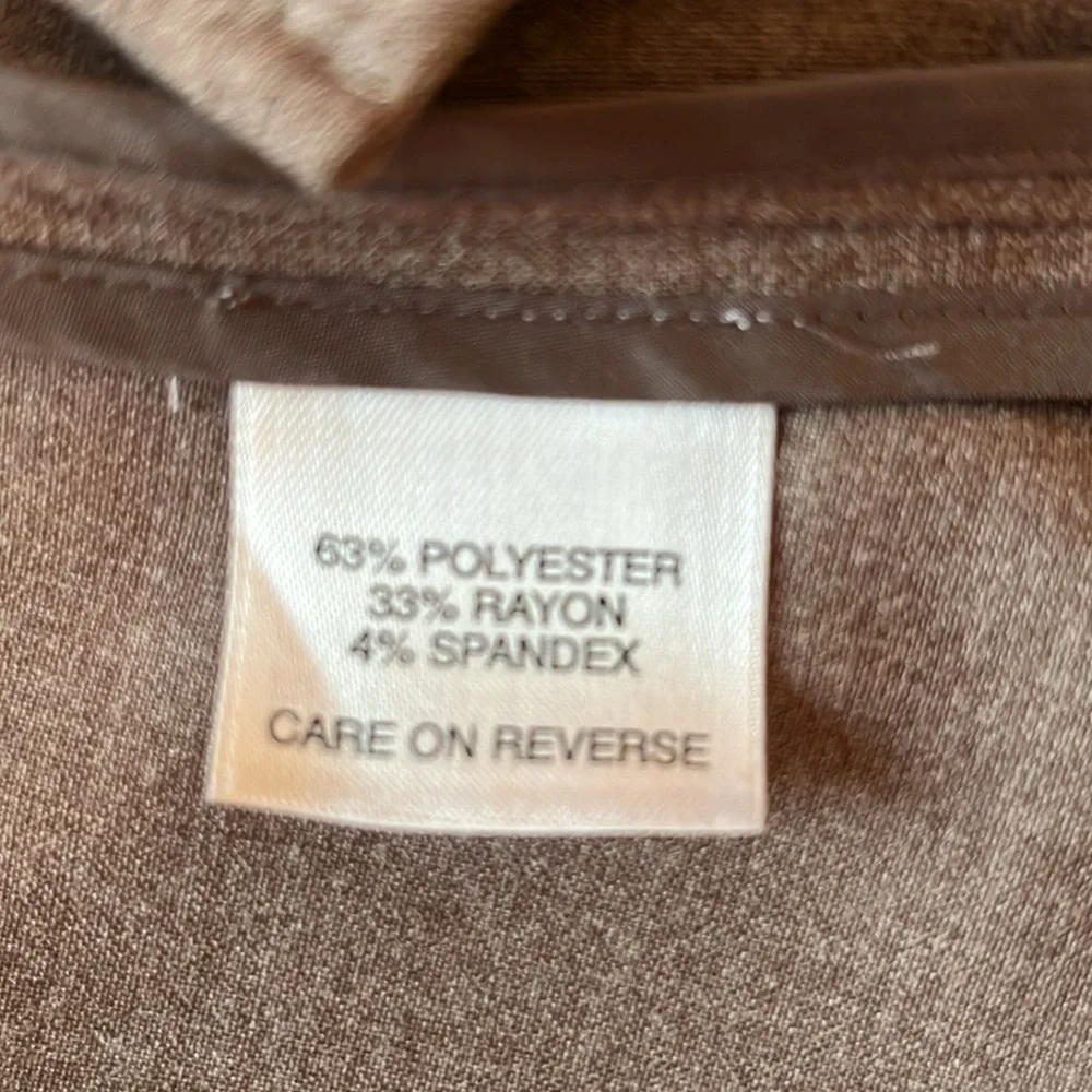 St.John Sport Casual Jacket - Picture 9 of 10